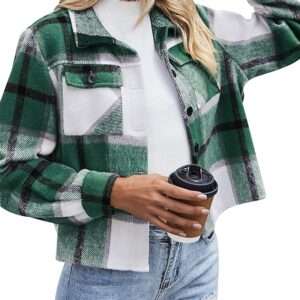 Zeagoo Flannels for Women Cropped Shacket Jacket Fashion Plaid Button Down