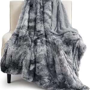Bedsure Soft Twin Blanket for Bed, Fluffy Fuzzy Blankets Twin Size for Couch, Sofa,