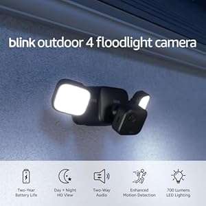 Blink Outdoor 4 Floodlight Camera (newest model), Wire-free smart security camera